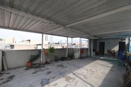 Casa à venda com 210m², 6 quartos e 1 vagaÁrea de Serviço