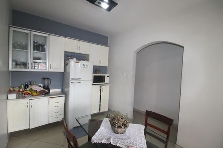 Casa à venda com 210m², 6 quartos e 1 vagaCozinha