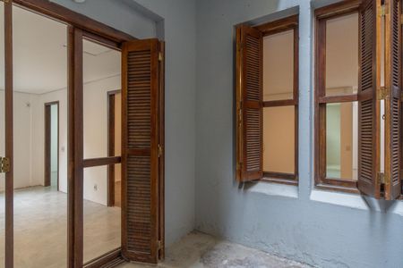 Apartamento para alugar com 164m², 3 quartos e sem vagaQuintal