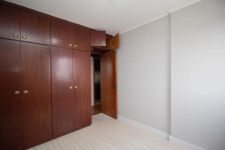 Apartamento à venda com 78m², 3 quartos e 1 vaga Apartamento à venda com 78m², 3 quartos e 1 vagaQuarto 2