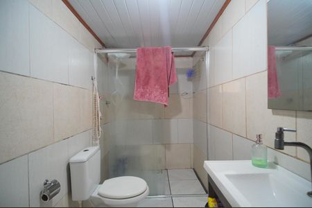 Casa à venda com 240m², 3 quartos e 2 vagasBanheiro 3