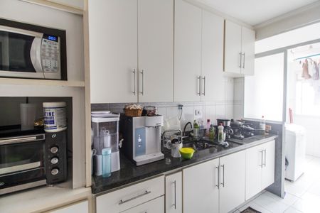Apartamento à venda com 105m², 2 quartos e 2 vagas Apartamento à venda com 105m², 2 quartos e 2 vagasCozinha