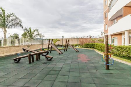 Apartamento à venda com 105m², 2 quartos e 2 vagas Apartamento à venda com 105m², 2 quartos e 2 vagasÁrea comum - Playground