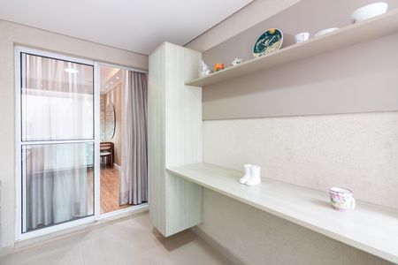 Apartamento para alugar com 58m², 2 quartos e 1 vaga Apartamento para alugar com 58m², 2 quartos e 1 vagaVaranda