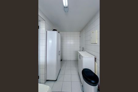 Apartamento para alugar com 137m², 3 quartos e 2 vagasÁrea de Serviço