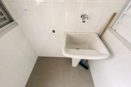 Apartamento para alugar com 59m², 2 quartos e sem vagaCozinha/Area de serviço
