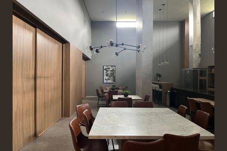 Apartamento para alugar com 55m², 2 quartos e 1 vagaÁrea comum - Salão de festas