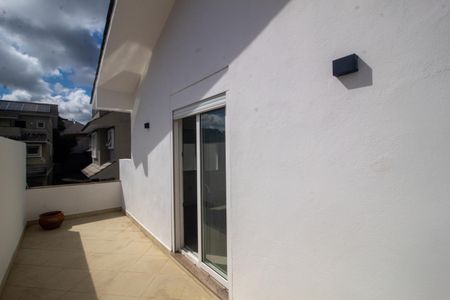 Apartamento à venda com 200m², 2 quartos e 2 vagasTerraço