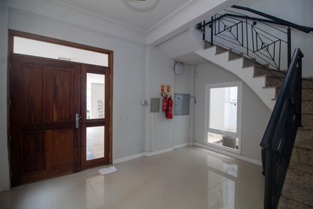 Apartamento à venda com 200m², 2 quartos e 2 vagasHall de entrada