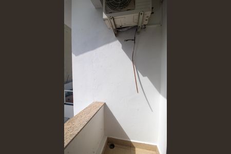 Apartamento à venda com 200m², 2 quartos e 2 vagasVaranda