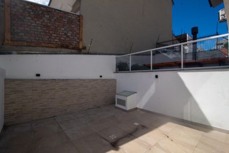 Apartamento à venda com 200m², 2 quartos e 2 vagasQuintal