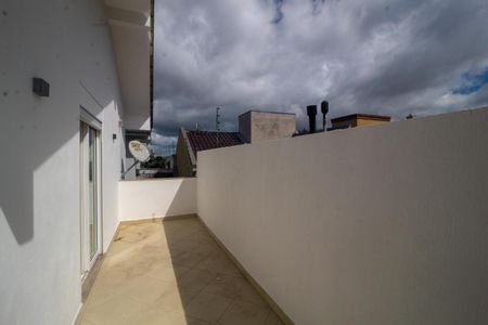 Apartamento à venda com 200m², 2 quartos e 2 vagasTerraço