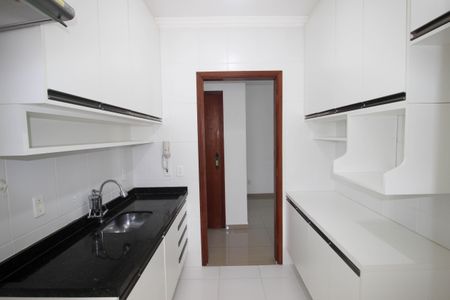 Apartamento para alugar com 64m², 2 quartos e 1 vagaCozinha