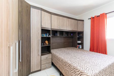 Casa à venda com 84m², 2 quartos e 2 vagasSuíte 2