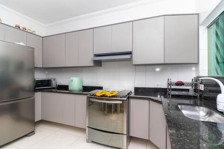 Casa à venda com 84m², 2 quartos e 2 vagasCozinha