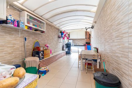 Casa à venda com 84m², 2 quartos e 2 vagasÁrea de Serviço