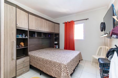 Casa à venda com 84m², 2 quartos e 2 vagasSuíte 2