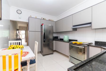 Casa à venda com 84m², 2 quartos e 2 vagasCozinha