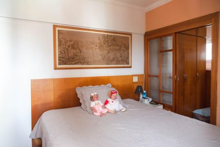 Apartamento à venda com 153m², 3 quartos e 2 vagasSuíte 