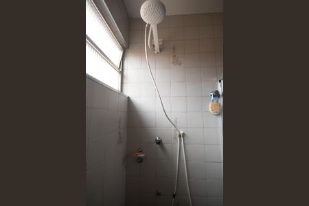 Apartamento à venda com 65m², 2 quartos e sem vagaBanheiro