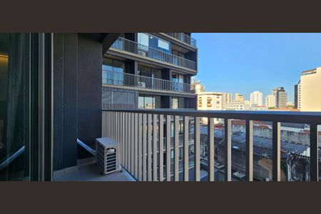 Studio para alugar com 24m², 1 quarto e sem vaga Studio para alugar com 24m², 1 quarto e sem vagaSacada