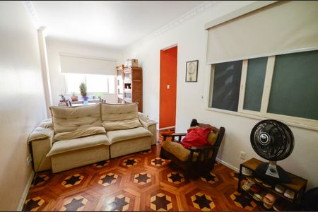 Apartamento à venda com 90m², 3 quartos e 1 vagaSala