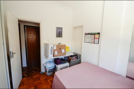 Apartamento à venda com 90m², 3 quartos e 1 vagaQuarto 2