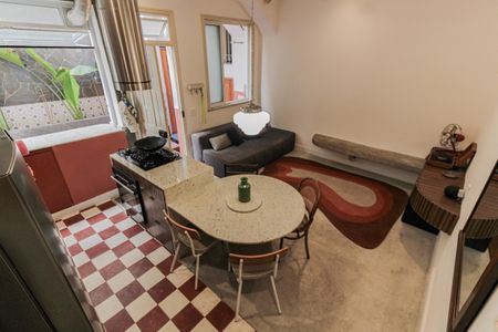 Apartamento à venda com 85m², 2 quartos e sem vaga Apartamento à venda com 85m², 2 quartos e sem vagaSala/Cozinha