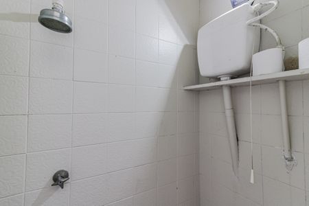 Apartamento à venda com 85m², 2 quartos e sem vaga Apartamento à venda com 85m², 2 quartos e sem vagaBanheiro de Serviço