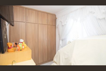 Casa à venda com 245m², 5 quartos e 4 vagasQuarto 2