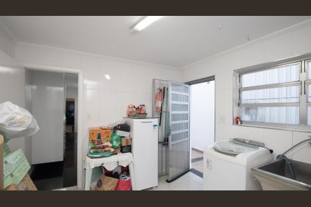 Casa à venda com 245m², 5 quartos e 4 vagasÁrea de Serviço