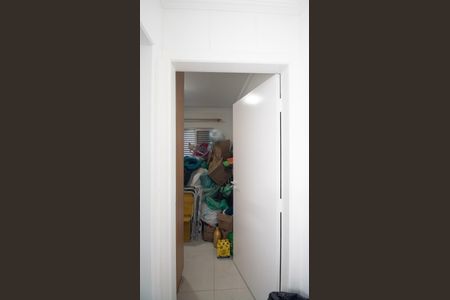 Casa à venda com 245m², 5 quartos e 4 vagasQuarto de Serviço