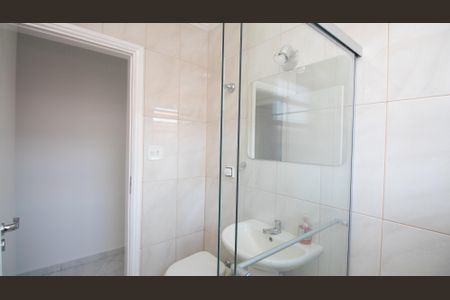 Casa à venda com 245m², 5 quartos e 4 vagasBanheiro Social