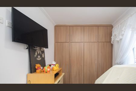 Casa à venda com 245m², 5 quartos e 4 vagasQuarto 2