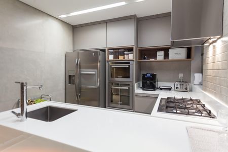 Apartamento à venda com 180m², 4 quartos e 2 vagasCozinha