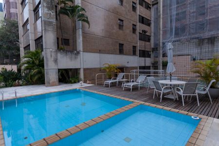 Apartamento à venda com 180m², 4 quartos e 2 vagasÁrea comum