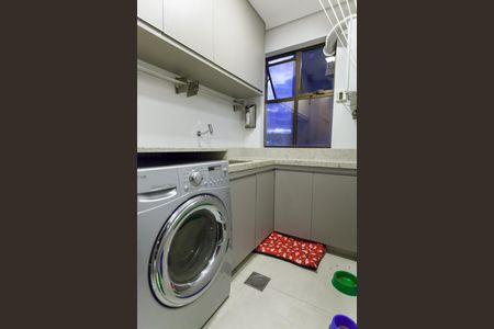 Apartamento à venda com 180m², 4 quartos e 2 vagasÁrea de Serviço