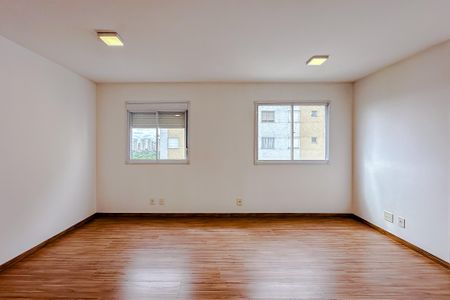 Apartamento à venda com 44m², 1 quarto e sem vagaSala