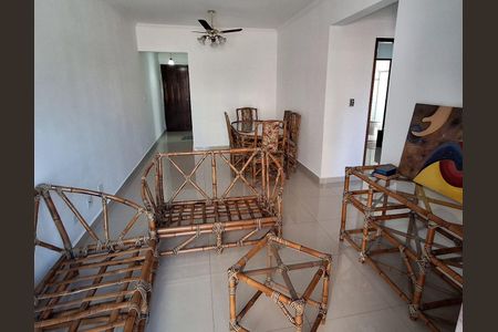 Apartamento para alugar com 75m², 2 quartos e 1 vagaSala