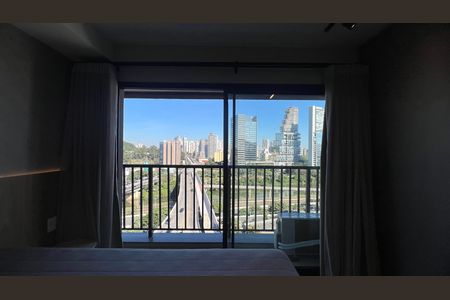 Studio para alugar com 25m², 1 quarto e sem vaga Studio para alugar com 25m², 1 quarto e sem vagaSacada