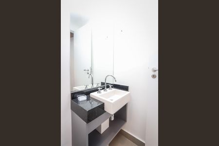 Apartamento para alugar com 49m², 2 quartos e 1 vagaBanheiro da Suite 2