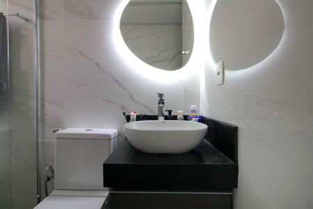 Casa à venda com 397m², 4 quartos e 7 vagasBanheiro da Suíte 3