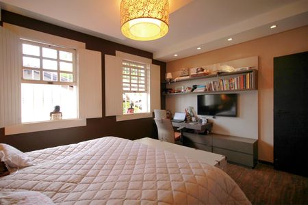 Casa à venda com 397m², 4 quartos e 7 vagasSuite 1