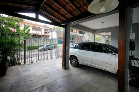 Casa à venda com 397m², 4 quartos e 7 vagasVagas