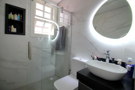 Casa à venda com 397m², 4 quartos e 7 vagasBanheiro da Suíte 3