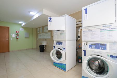 Studio para alugar com 33m², 1 quarto e sem vaga Studio para alugar com 33m², 1 quarto e sem vagaÁrea comum - Lavanderia