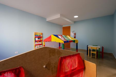 Studio para alugar com 33m², 1 quarto e sem vaga Studio para alugar com 33m², 1 quarto e sem vagaÁrea comum - Brinquedoteca