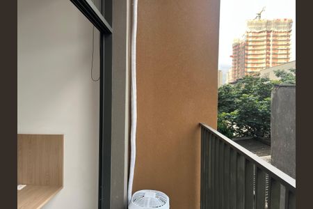 Studio para alugar com 23m², 1 quarto e sem vagaVaranda