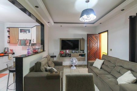 Casa à venda com 100m², 3 quartos e 2 vagasSala