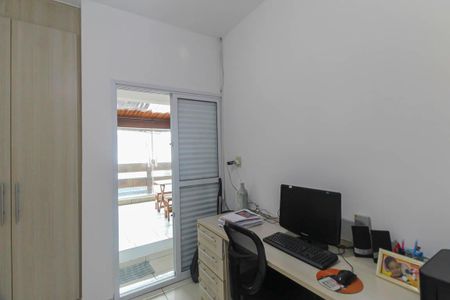 Casa à venda com 100m², 3 quartos e 2 vagasQuarto 3